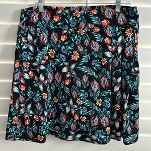 Dona Jo Black Multi Floral Skort size 3 XL